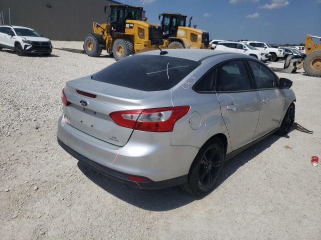 Photo 4 from auction – 2014 FORD FOCUS SE with VIN 1FADP3F24EL362450