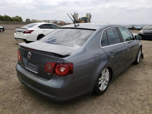 Photo 4 from auction – 2007 VOLKSWAGEN JETTA WOLF with VIN 3VWEF71K27M179711