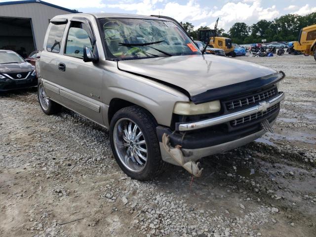 CHEVROLET SILVERADO 2002 with VIN 2GCEC19T521232357 - Photo from auction