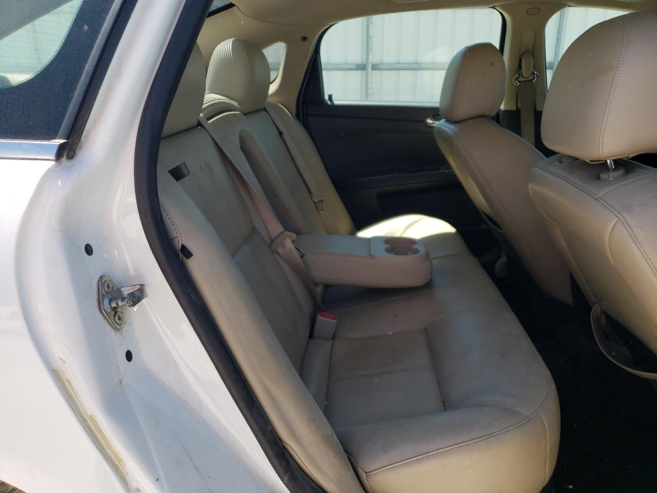 Photo 17 from auction – 2016 CHEVROLET IMPALA LIM with VIN 2G1WC5E30G1105971