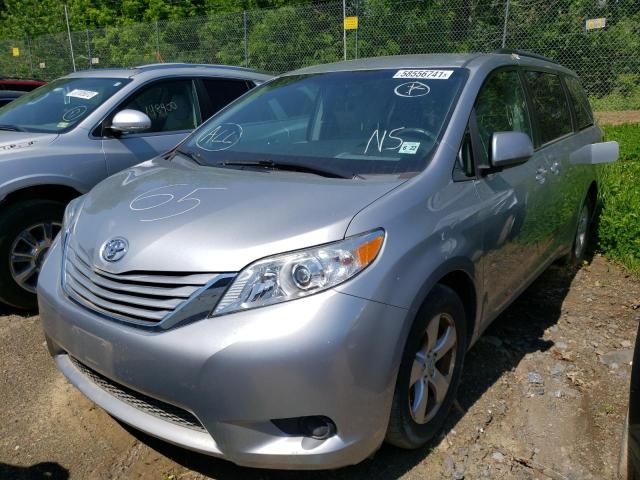 Photo 2 from auction – 2017 TOYOTA SIENNA LE with VIN 5TDKZ3DC7HS812943