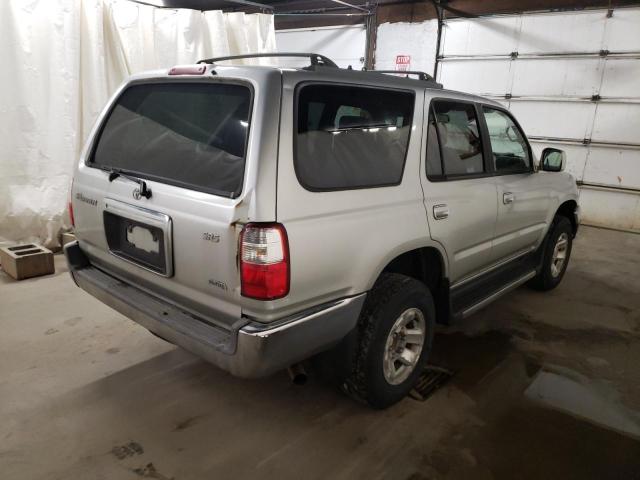 Photo 4 from auction – 2002 TOYOTA 4RUNNER SR with VIN JT3GN86R220229226