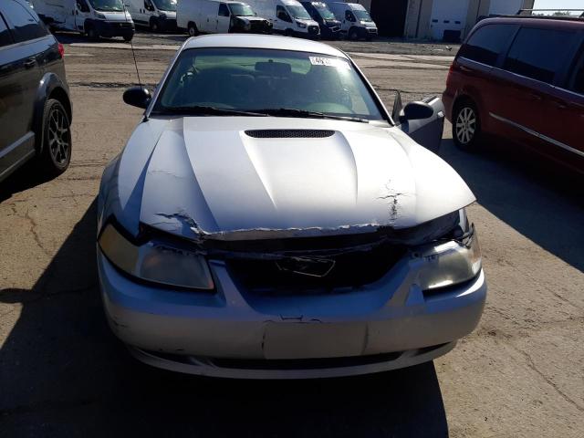 Photo 7 from auction – 2000 FORD MUSTANG with VIN 1FAFP4046YF227062