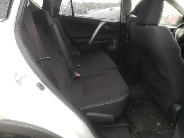 Photo 6 from auction – 2017 TOYOTA RAV4 XLE with VIN JTMRFREV5HJ106884