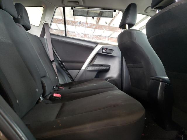 Photo 6 from auction – 2015 TOYOTA RAV4 LE with VIN JTMZFREV3FD053260