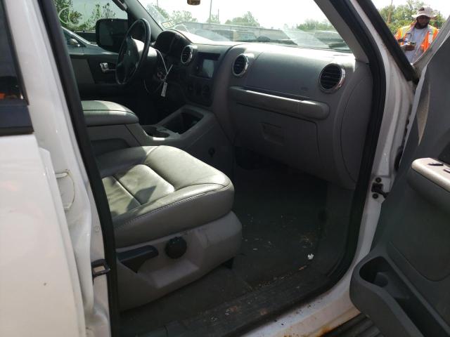 Photo 5 from auction – 2004 FORD EXPEDITION with VIN 1FMPU16L14LB65551
