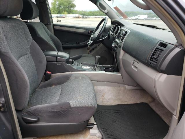 Photo 5 from auction – 2004 TOYOTA 4RUNNER SR with VIN JTEBU14R440045326