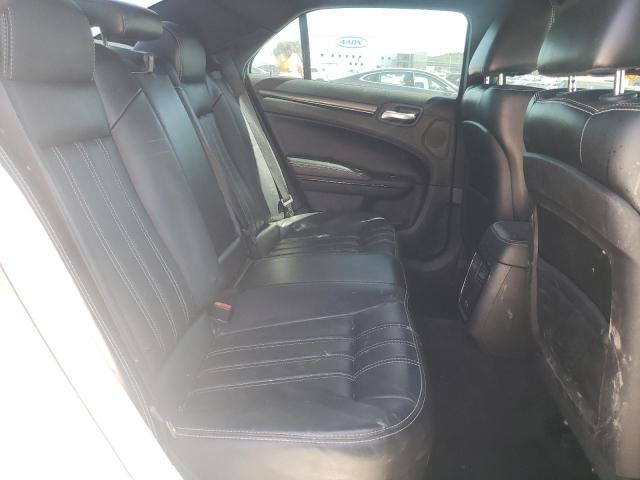 Photo 6 from auction – 2016 CHRYSLER 300 S with VIN 2C3CCAGG6GH182956