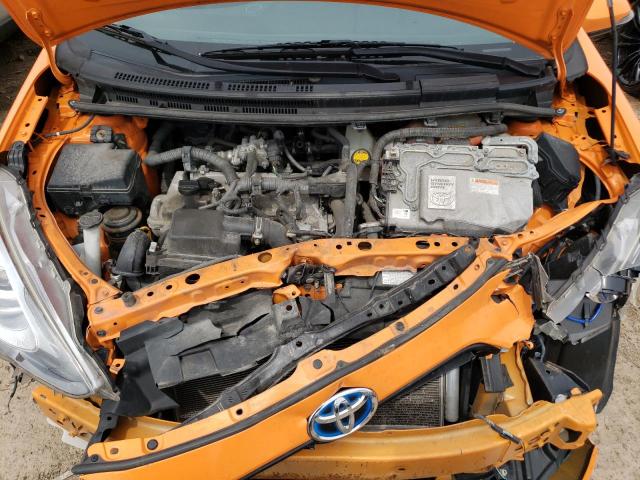 Photo 7 from auction – 2015 TOYOTA PRIUS C with VIN JTDKDTB31F1107471