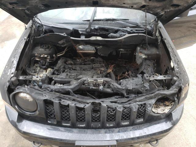 Photo 7 from auction – 2017 JEEP PATRIOT SP with VIN 1C4NJRBBXHD112203