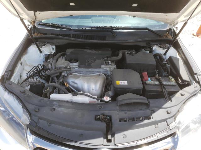Photo 7 from auction – 2017 TOYOTA CAMRY LE with VIN 4T1BF1FK8HU732852
