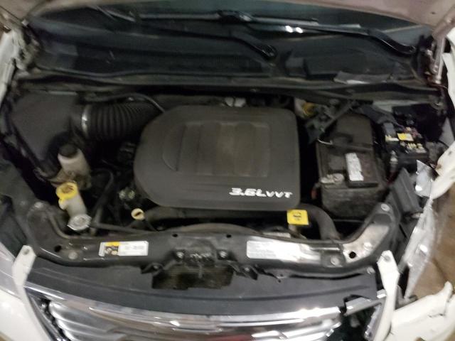 Photo 7 from auction – 2013 CHRYSLER TOWN & COU with VIN 2C4RC1BGXDR690091