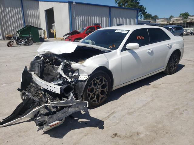 Photo 2 from auction – 2016 CHRYSLER 300 S with VIN 2C3CCAGG6GH182956