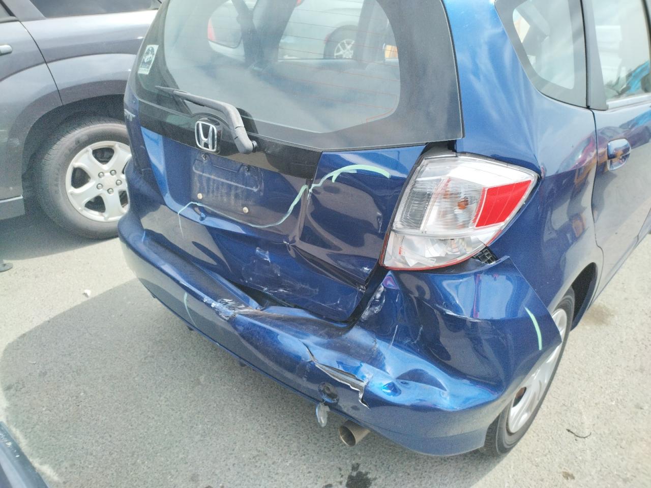 Photo 9 from auction – 2011 HONDA FIT with VIN JHMGE8H39BC020504