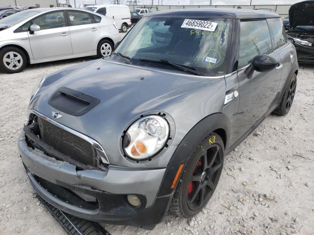 Photo 2 from auction – 2009 MINI COOPER SPO with VIN WMWMF93579TF96568