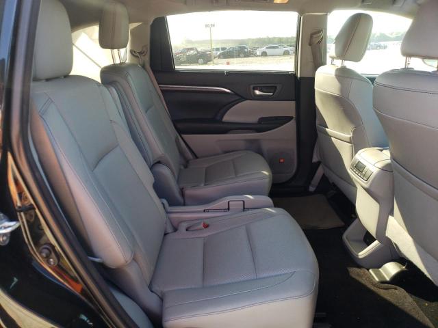 Photo 6 from auction – 2016 TOYOTA HIGHLANDER with VIN 5TDDKRFH5GS347148