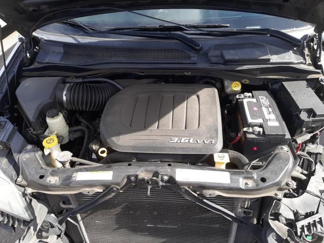 Photo 7 from auction – 2011 CHRYSLER TOWN & COU with VIN 2A4RR8DG7BR716495