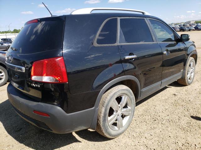 Photo 4 from auction – 2013 KIA SORENTO EX with VIN 5XYKUDA24DG358741