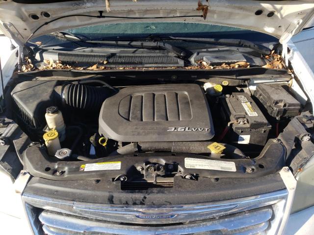Photo 7 from auction – 2011 CHRYSLER TOWN & COU with VIN 2A4RR5DG4BR802247