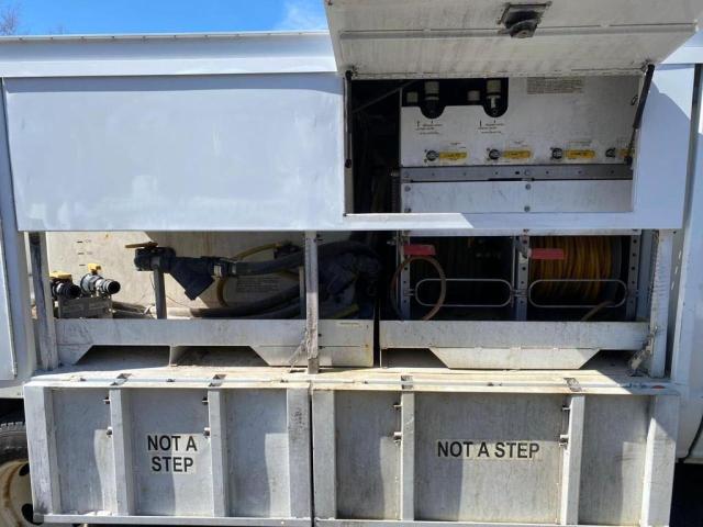 Photo 6 from auction – 2011 FORD ECONOLINE with VIN 1FDXE4FL8BDA30167
