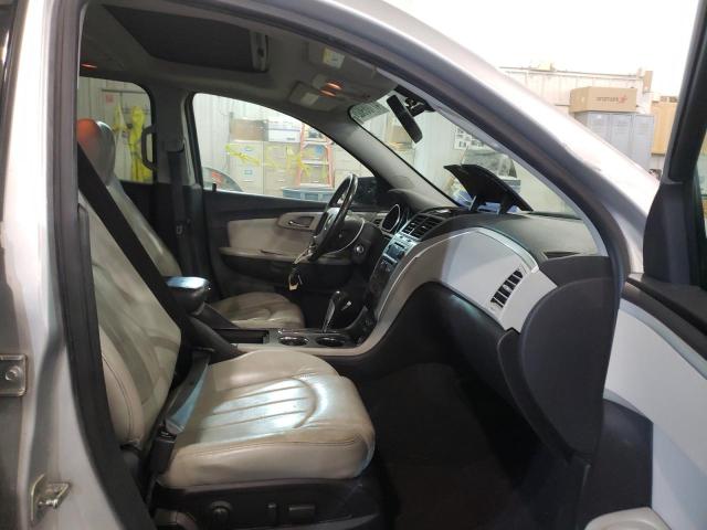 Photo 5 from auction – 2010 CHEVROLET TRAVERSE with VIN 1GNLVHED2AS109131