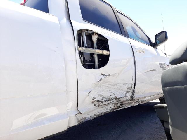Photo 9 from auction – 2019 RAM 1500 CLASS with VIN 1C6RR6TT7KS711800