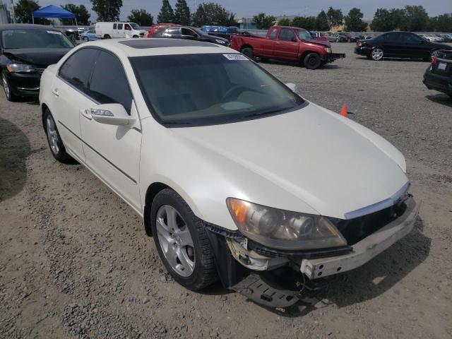 ACURA RL 2005 with VIN JH4KB16595C013104 - Photo from auction