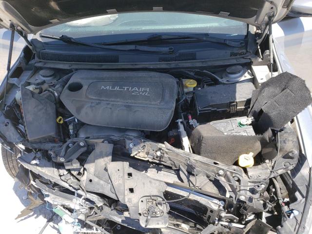 Photo 7 from auction – 2016 CHRYSLER 200 S with VIN 1C3CCCBB4GN162753