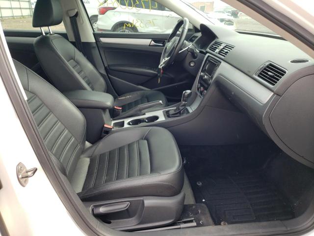 Photo 5 from auction – 2013 VOLKSWAGEN PASSAT SE with VIN 1VWBM7A38DC089963