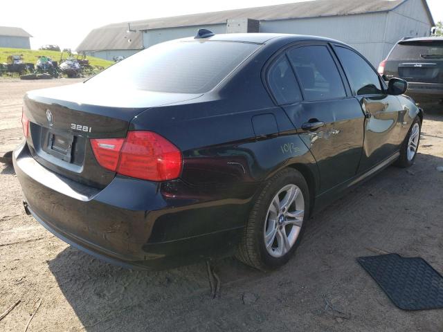 Photo 4 from auction – 2011 BMW 328 XI with VIN WBAPK7C52BA773331