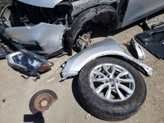 Photo 9 from auction – 2017 NISSAN ROGUE S with VIN KNMAT2MT8HP609920