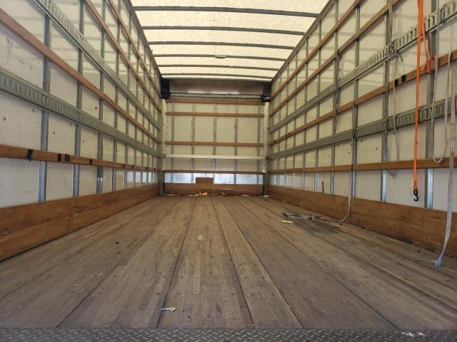 Photo 6 from auction – 2018 HINO 258/268 with VIN 5PVNJ8JV7J4S68954