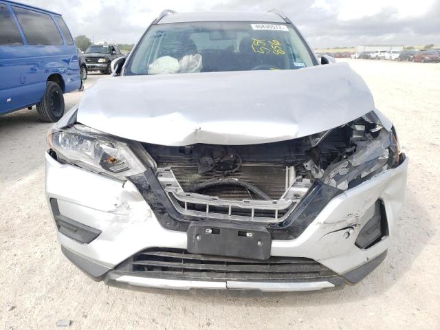 Photo 9 from auction – 2017 NISSAN ROGUE S with VIN KNMAT2MT8HP551856