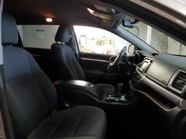 Photo 5 from auction – 2015 TOYOTA HIGHLANDER with VIN 5TDBKRFH4FS191142
