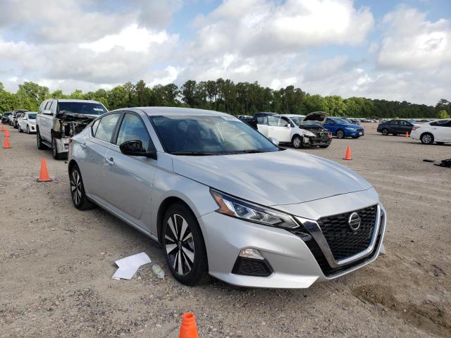 NISSAN ALTIMA SV 2021 with VIN 1N4BL4DV1MN368957 - Photo from auction