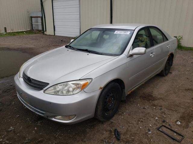 Photo 2 from auction – 2003 TOYOTA CAMRY LE with VIN JTDBE32K230153378