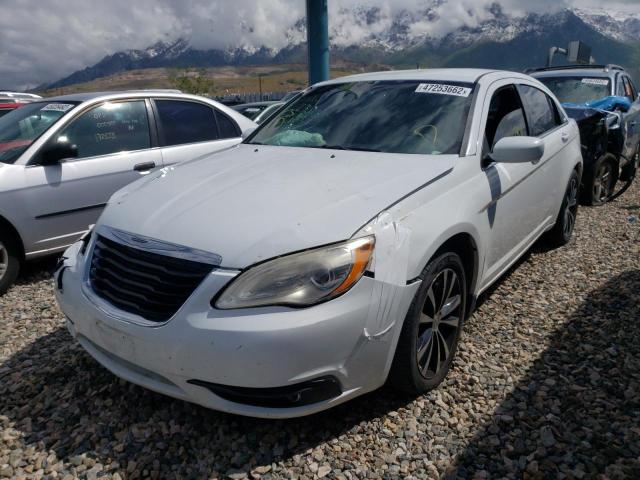 Photo 2 from auction – 2014 CHRYSLER 200 TOURIN with VIN 1C3CCBBG8EN179722