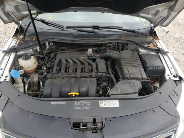 Photo 7 from auction – 2009 VOLKSWAGEN CC VR6 4MO with VIN WVWGU73C49E565997
