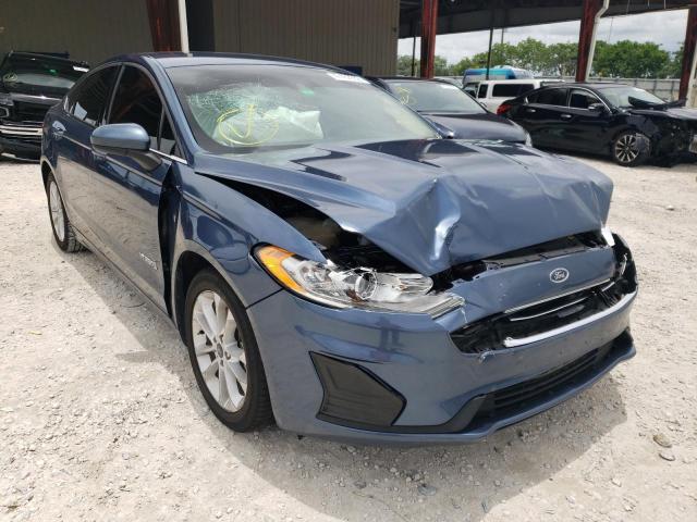 FORD FUSION SE 2019 with VIN 3FA6P0LU3KR262172 - Photo from auction