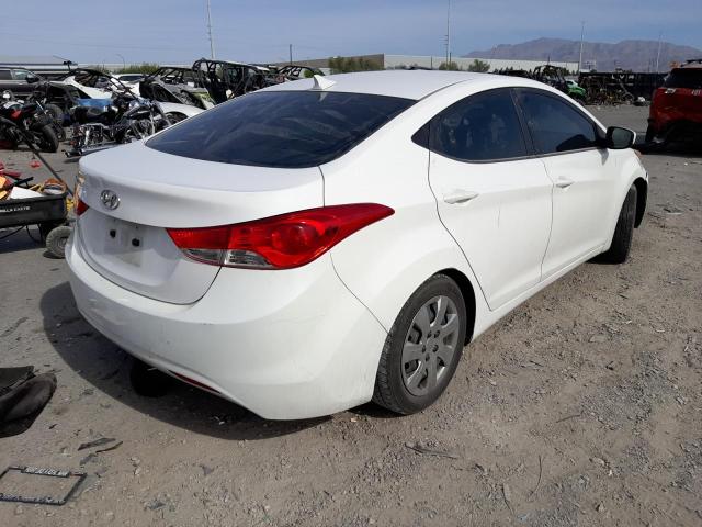 Photo 4 from auction – 2012 HYUNDAI ELANTRA GL with VIN 5NPDH4AE5CH121173