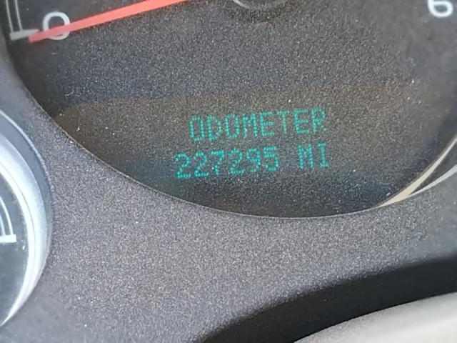 Photo 8 from auction – 2007 GMC YUKON with VIN 1GKFK13007J363638