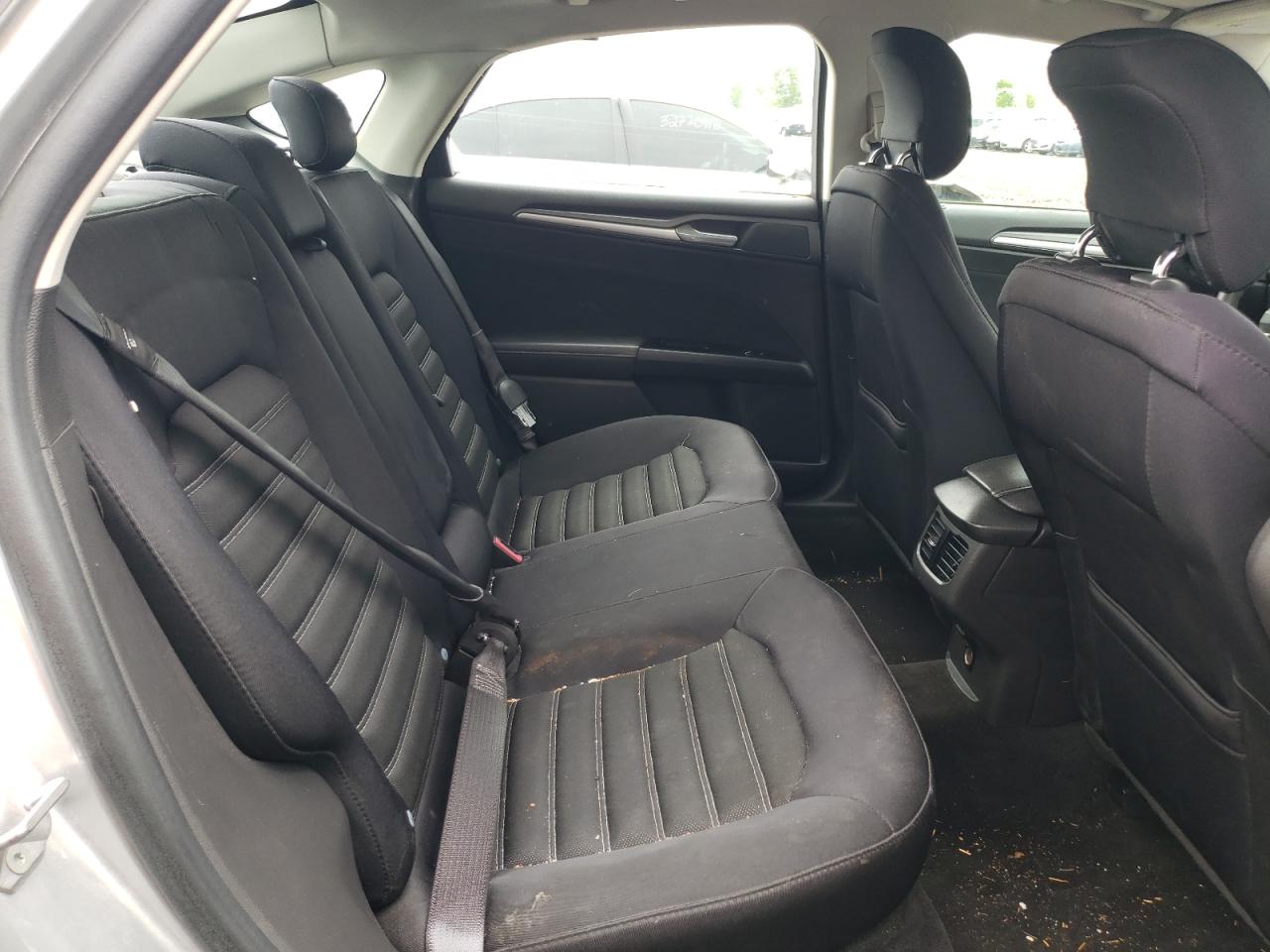 Photo 6 from auction – 2014 FORD FUSION SE with VIN 3FA6P0HD4ER168119