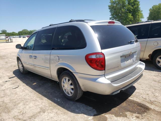 Photo 3 from auction – 2005 CHRYSLER TOWN & COU with VIN 2C8GP54L55R460326