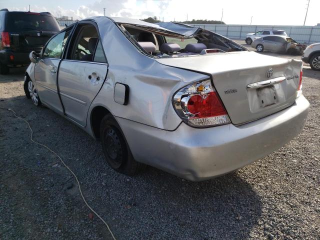 Photo 3 from auction – 2005 TOYOTA CAMRY LE with VIN 4T1BE32K25U641012