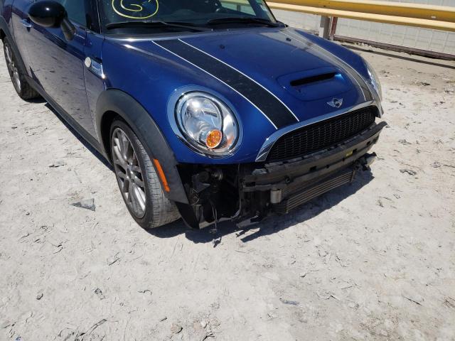 Photo 9 from auction – 2009 MINI COOPER CLU with VIN WMWMM93599TF99400