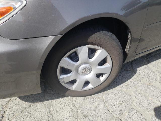 Photo 9 from auction – 2004 TOYOTA CAMRY LE with VIN 4T1BE30K84U857206