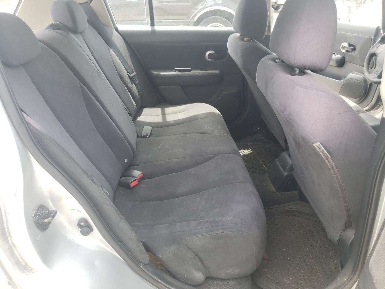 Photo 17 from auction – 2008 NISSAN VERSA S with VIN 3N1BC13E18L369447