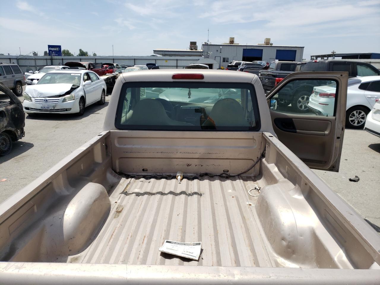 Photo 18 from auction – 1998 MAZDA B2500 with VIN 4F4YR12C4WTM48603
