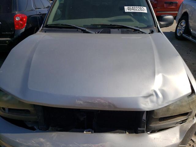 Photo 7 from auction – 2004 CHEVROLET TRAILBLAZE with VIN 1GNDS13S742118210