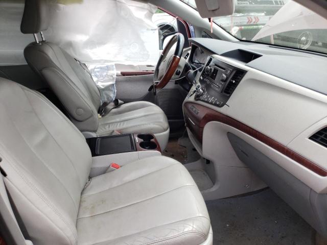 Photo 5 from auction – 2014 TOYOTA SIENNA XLE with VIN 5TDYK3DC5ES484402